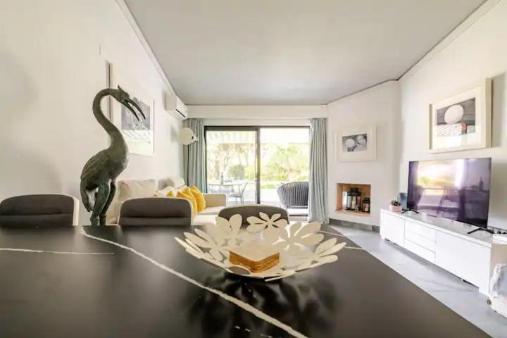 Scarlet'S Place - 1 Bed Victory Village Quinta Do Lago - Beach, Nature, Lakes Exterior photo